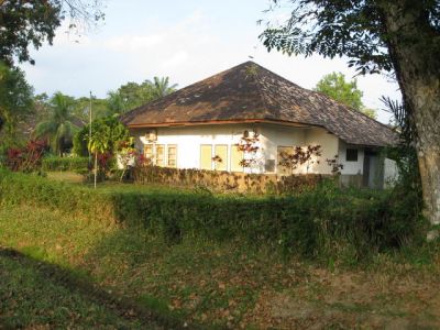 Plaju 181 (rmh kel. SPL Tobing)
