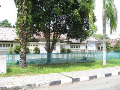 ex SD Nasional difoto dari depan
