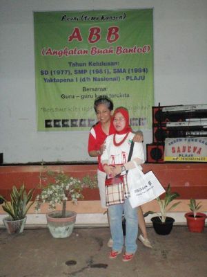 Maya dan Evi Fathoni
