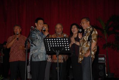 Yang tengah Mang Potan
