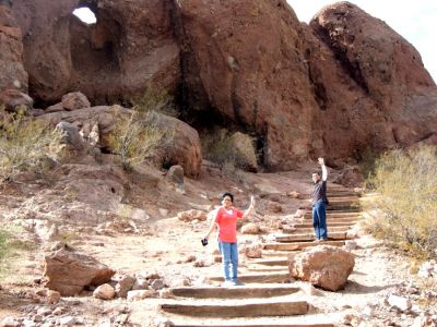 NAEK..NAEK...KE GUNUNG BATUUUU.....
