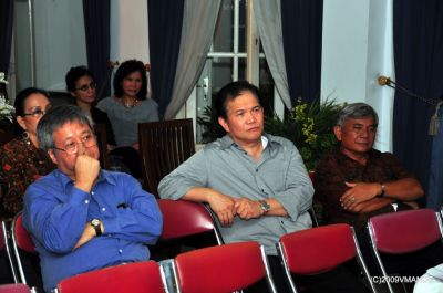 Kebaktian Paskah exPlaju 250409
