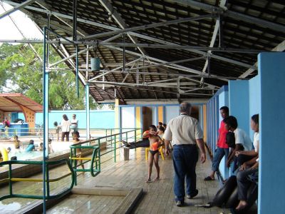 Kamar ganti zwembad Plaju - Kini
Keywords: keluarga