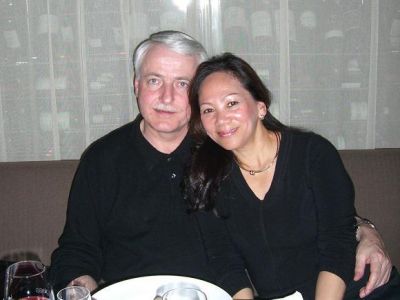 Vivi Soedjak & Herbert ( suami )
Keywords: keluarga