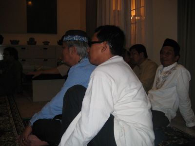 Djarot sebagai ustadz "cadangan".
