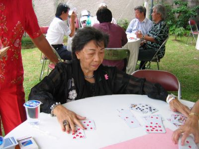 Tante Toety Sompotan...
