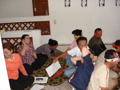 Masih pertandingan, Nuke sudah nyerah, yang laen masih berejo...
