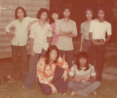 Kru Blue Sky (Plaju 178)
Paling kanan: Agus Setiyoso
