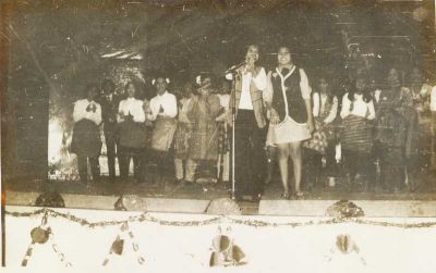 Carolina (kiri) & ....?
