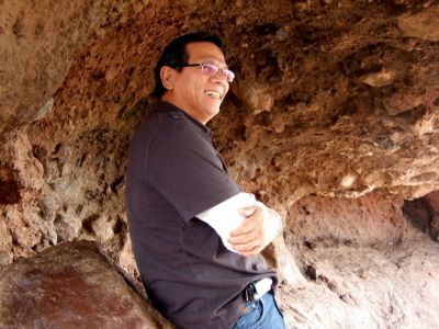 KAKINYO NAK ECUL....KESAKETAN....DIINJEK INGE...HAHAHA
