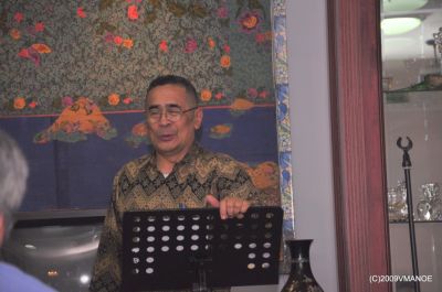 Kebaktian Paskah exPlaju 250409
