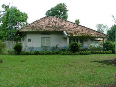 Bekas Rumah Kel. P. Heijman
Jl. Bukit Selero no. 59 Bagus Kuning
Keywords: keluarga