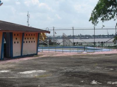 Zwembad Plaju
Kolam kecil untuk anak2
