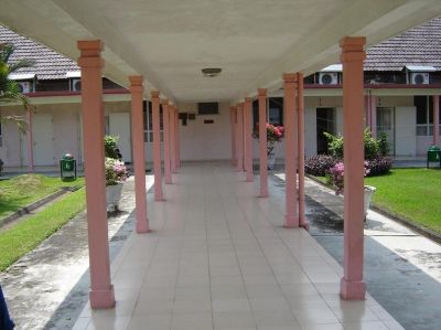 RS Plaju - Mei 2008
Lorong ke sayap kanan RS
Keywords: keluarga