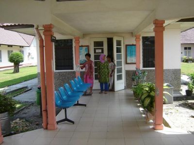 RS Plaju - Mei 2008
Ruang Flamboyan - Bagian perawatan anak2
Jadoel ex ward D - perempuan - internal diseases
