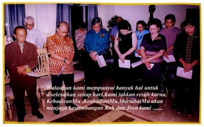 koleksi atoz
Kebaktian Natal bersama
